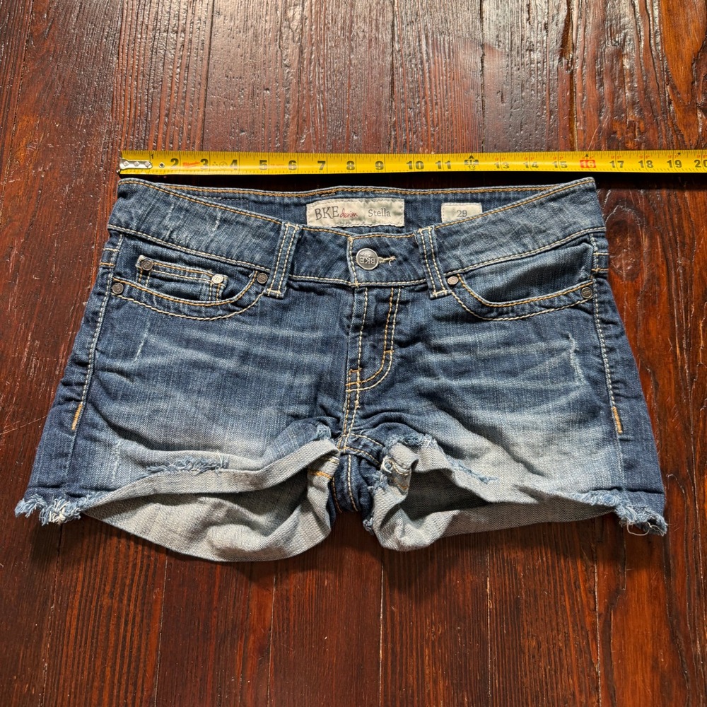 BKE Stella Denim Shorts Lot Womens 29 Blue Distressed Low Rise Stretch 8PL1025 - Picture 3 of 10